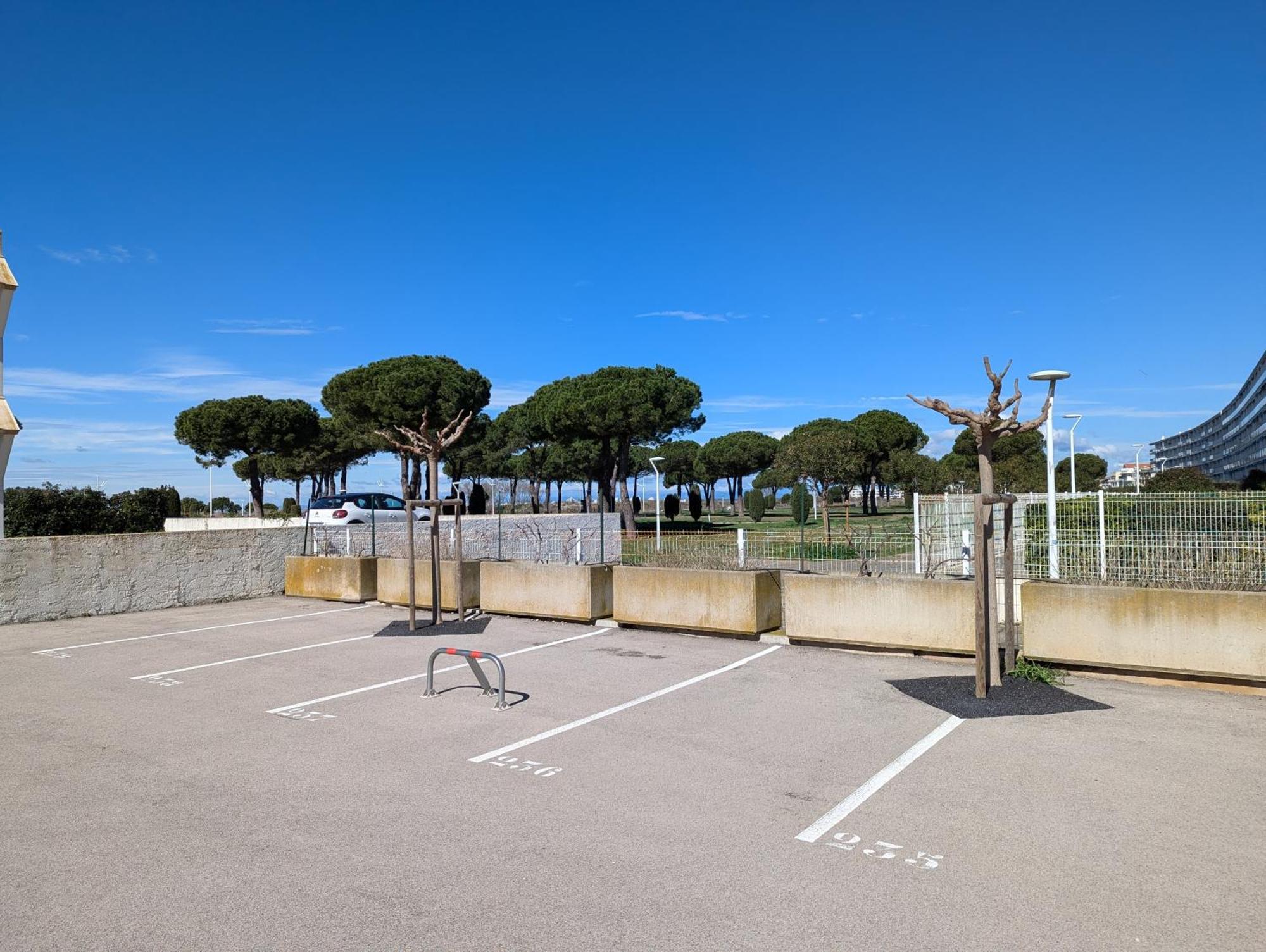 Sol-Y-Days Mathilde, Agreable Appartement En Rez-De-Jardin Avec Parking Et Un Acces Direct A La Plage Le Grau-du-Roi Buitenkant foto