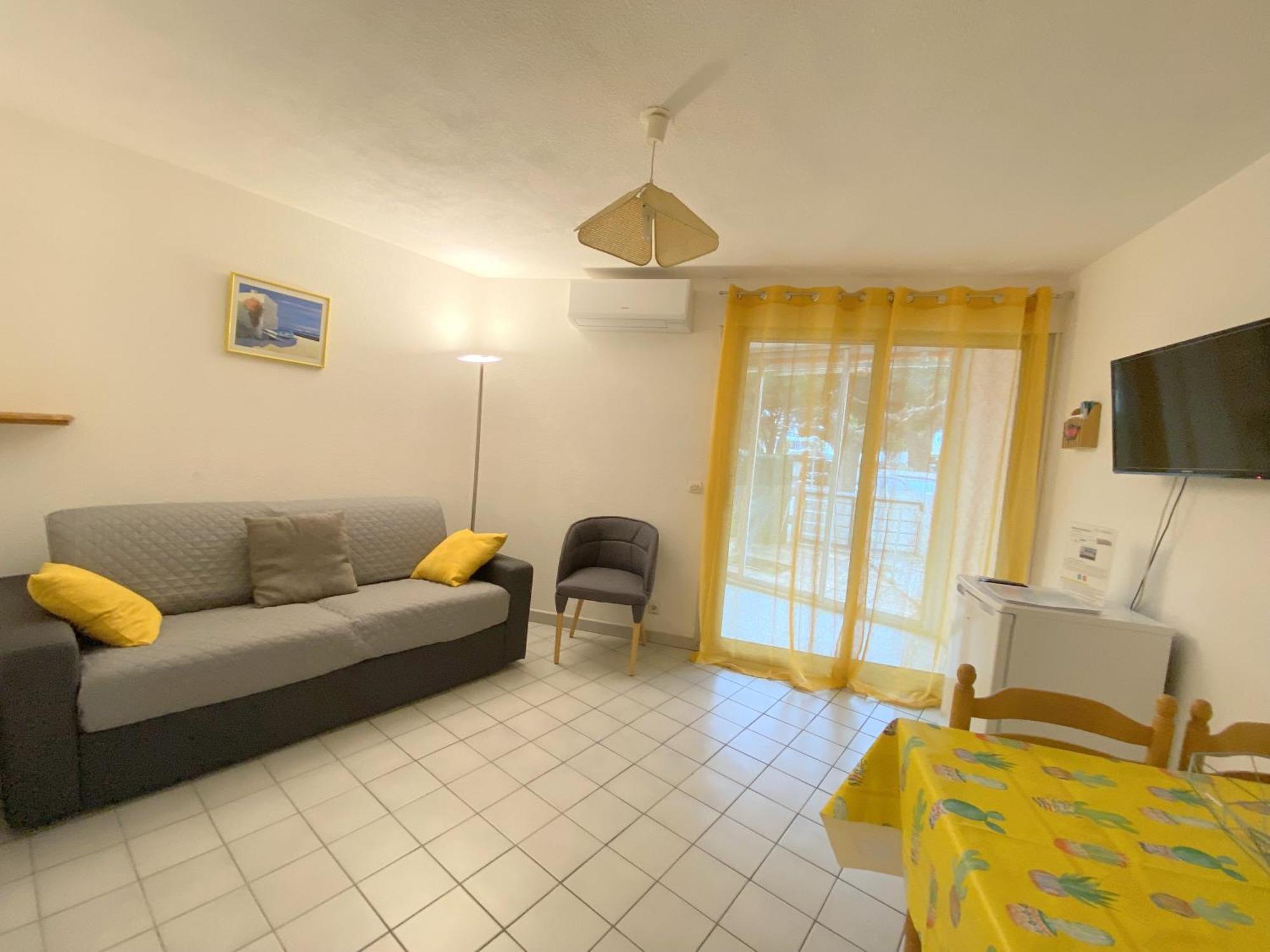 Sol-Y-Days Mathilde, Agreable Appartement En Rez-De-Jardin Avec Parking Et Un Acces Direct A La Plage Le Grau-du-Roi Buitenkant foto