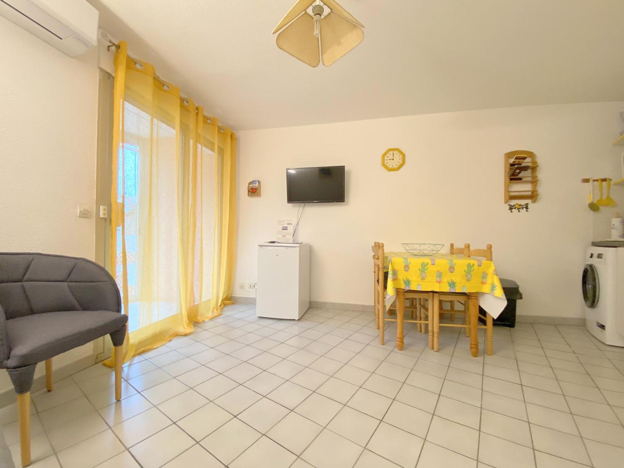 Sol-Y-Days Mathilde, Agreable Appartement En Rez-De-Jardin Avec Parking Et Un Acces Direct A La Plage Le Grau-du-Roi Buitenkant foto